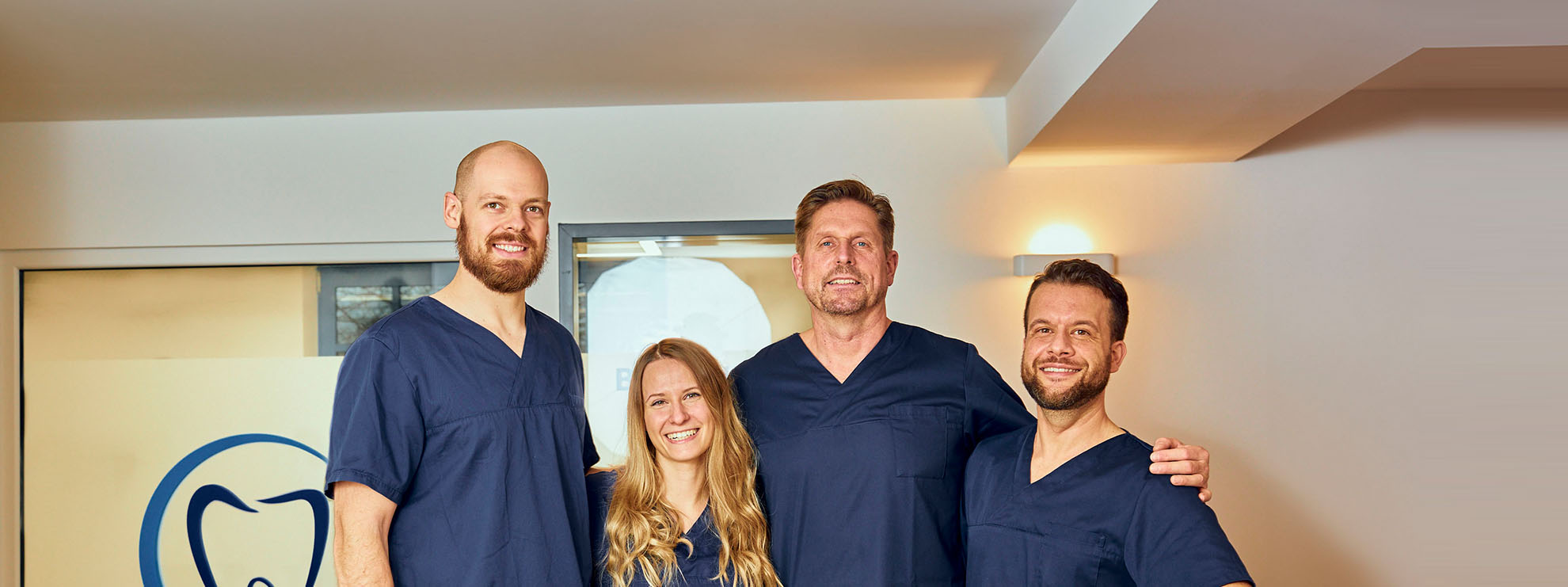 Das Team der Zahnarztpraxis in Düsseldorf